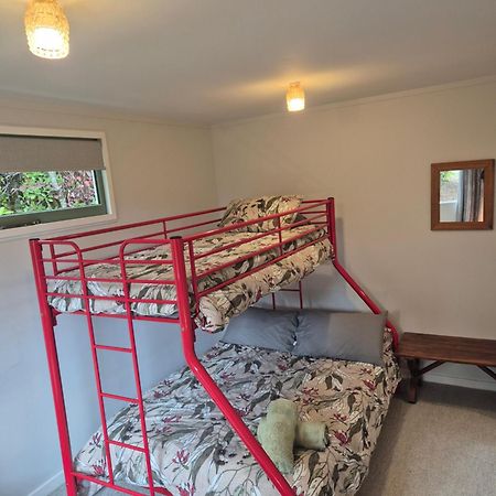 Cosy Getaway In Manapouri Villa Eksteriør bilde