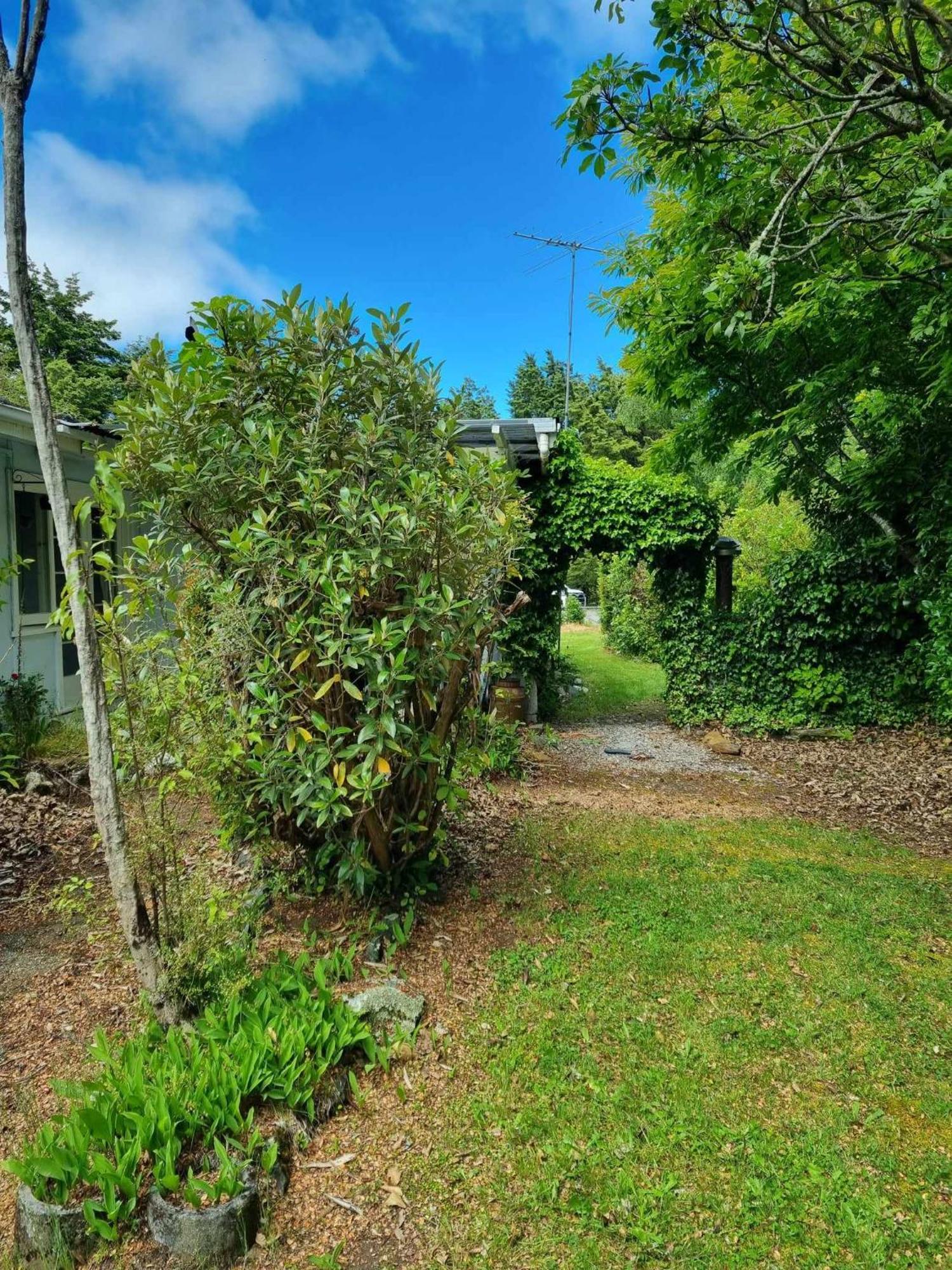 Cosy Getaway In Manapouri Villa Eksteriør bilde